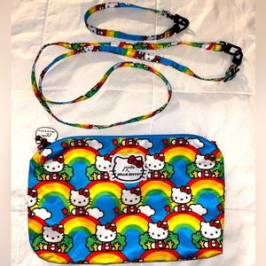 Ju-Ju-Be Hello Kitty wristlet/small bag